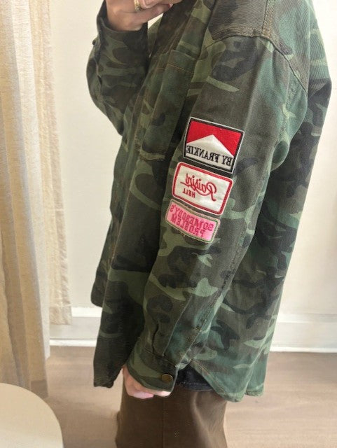 CAMO SHACKET WITH PATCHES