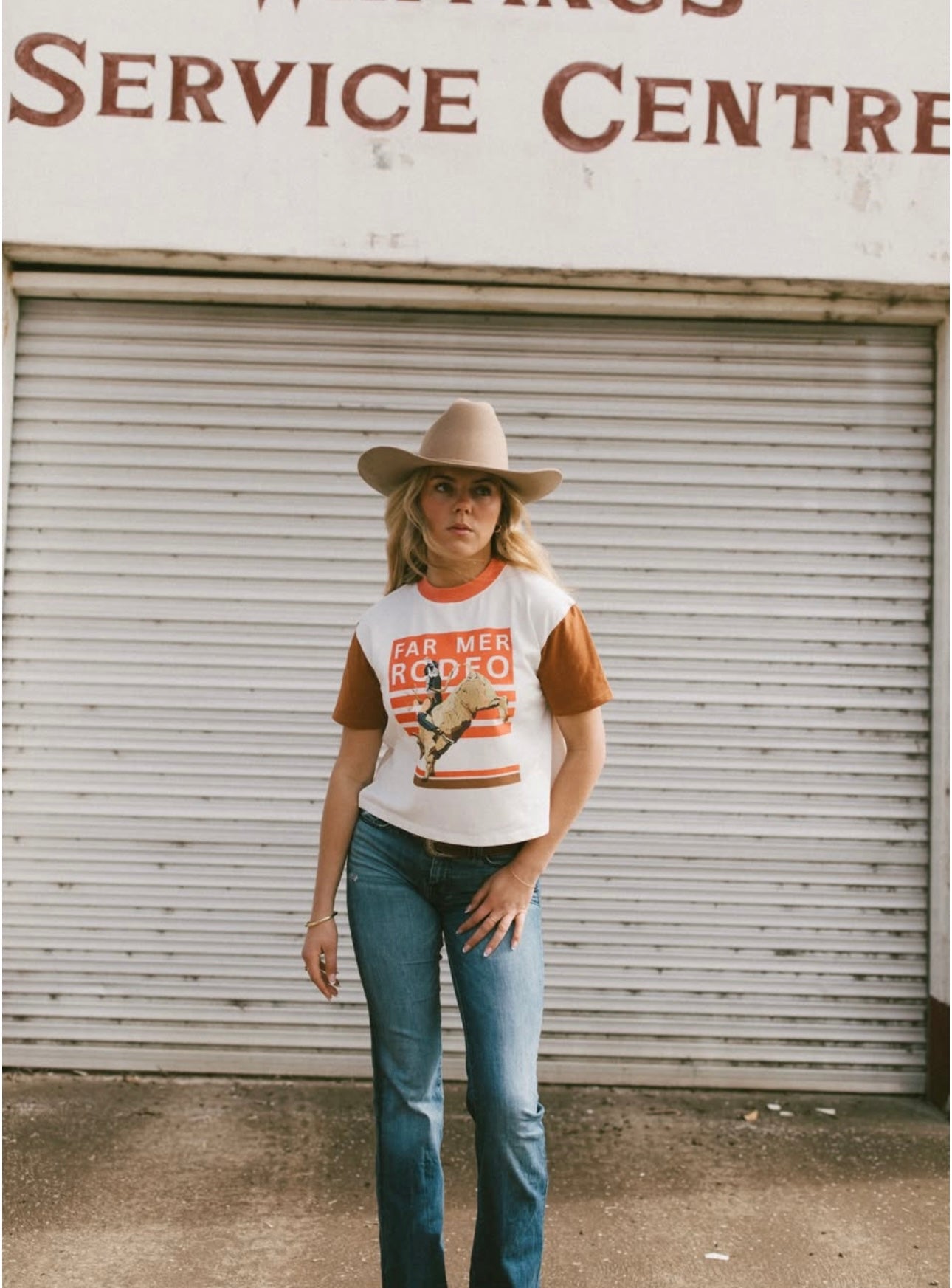 FM RODEO - SHORT CREW RED