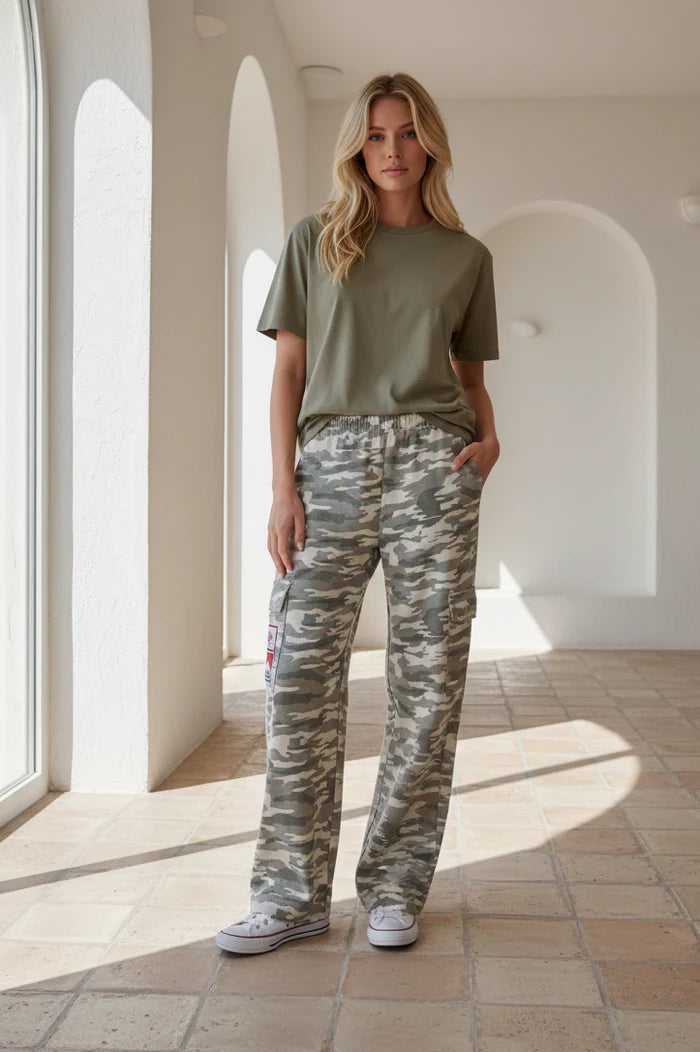 LIGHT CAMO PANTS W PATCHES