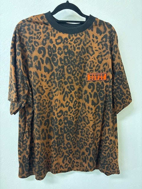LEOPARD HOWDY TEE