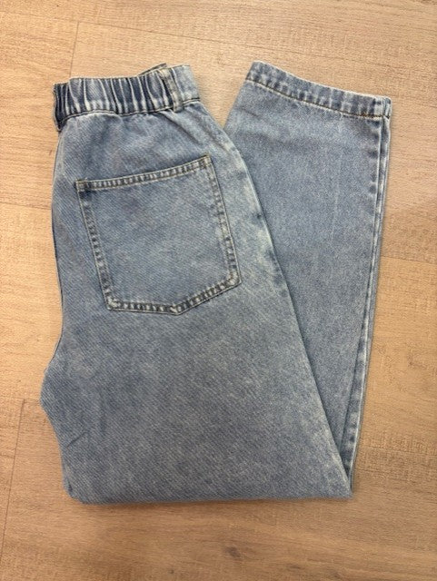 BARREL LIGHT BLUE DENIM JEANS